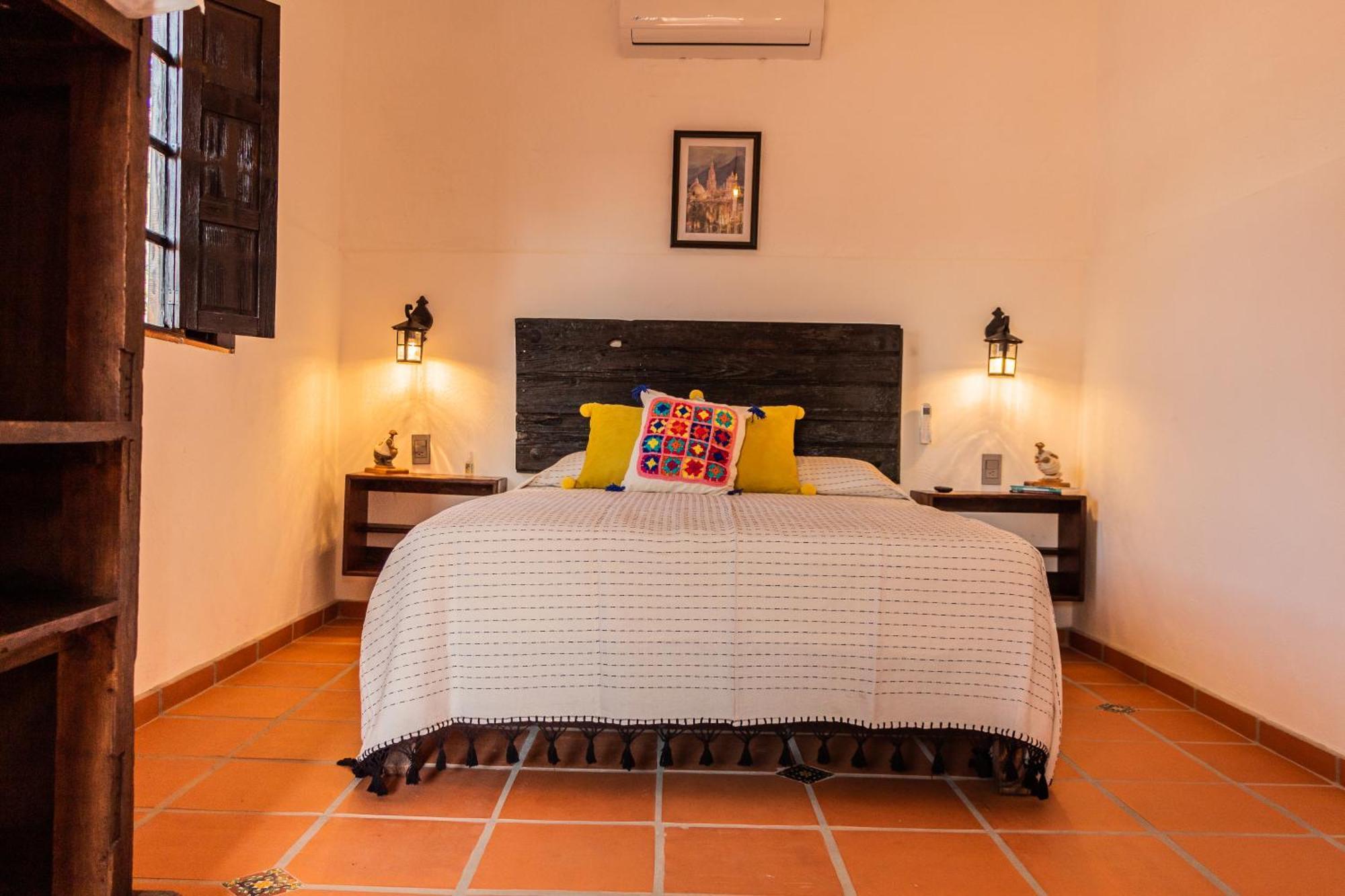 Casa De Hospedaje -La Abadia De San Pedro Guadalajara Dış mekan fotoğraf