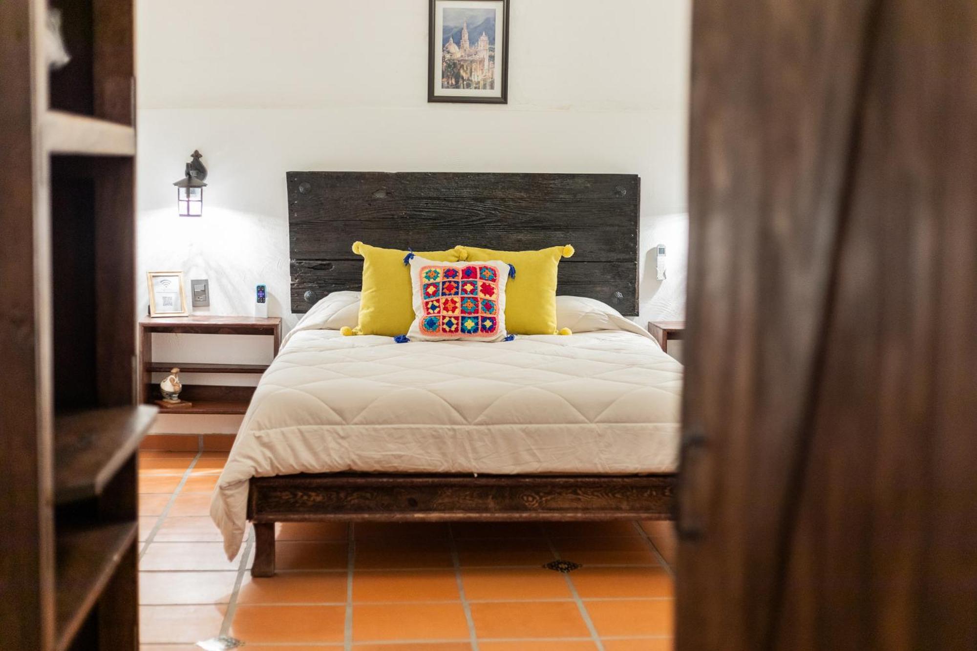 Casa De Hospedaje -La Abadia De San Pedro Guadalajara Dış mekan fotoğraf