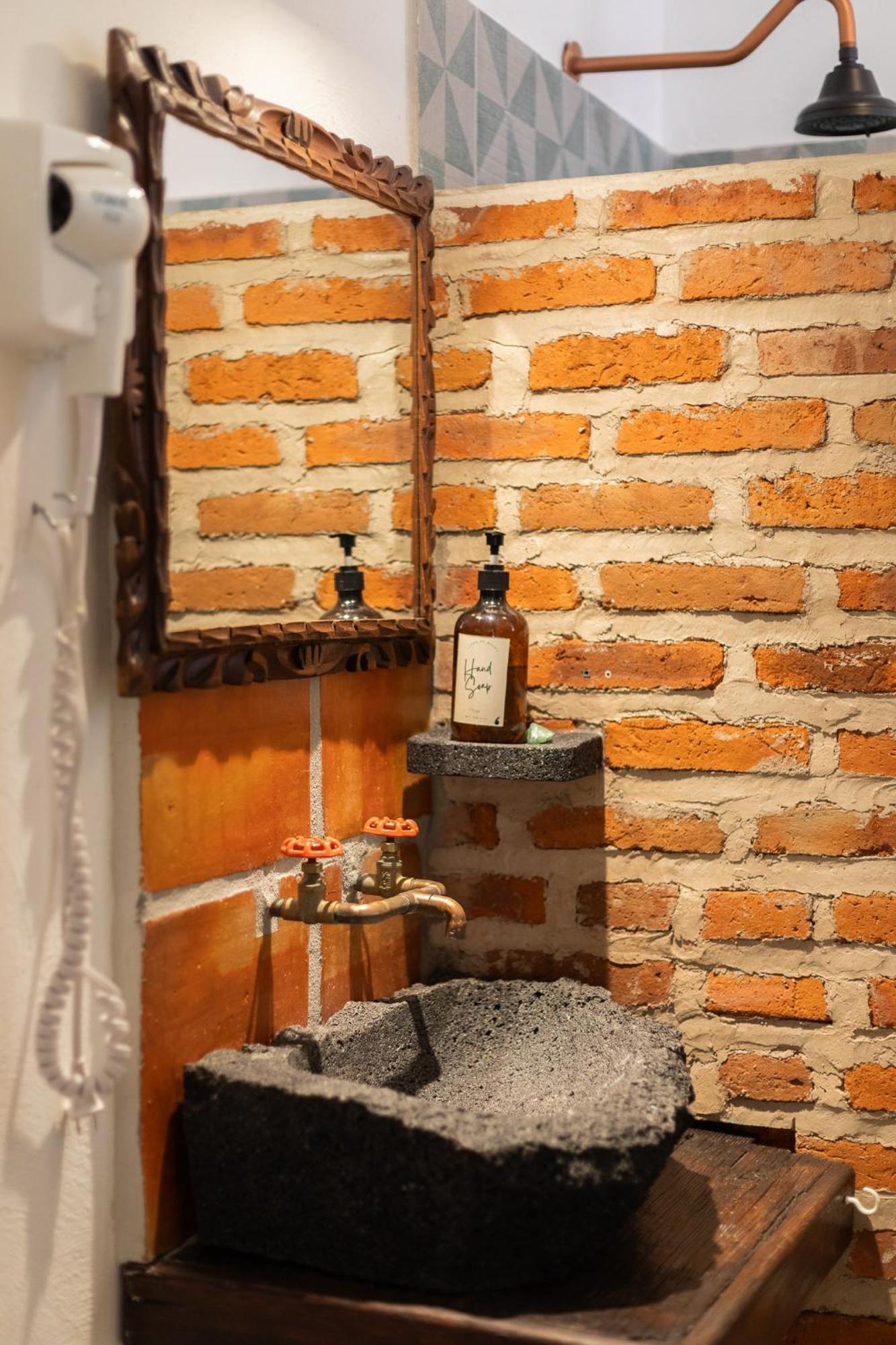 Casa De Hospedaje -La Abadia De San Pedro Guadalajara Dış mekan fotoğraf